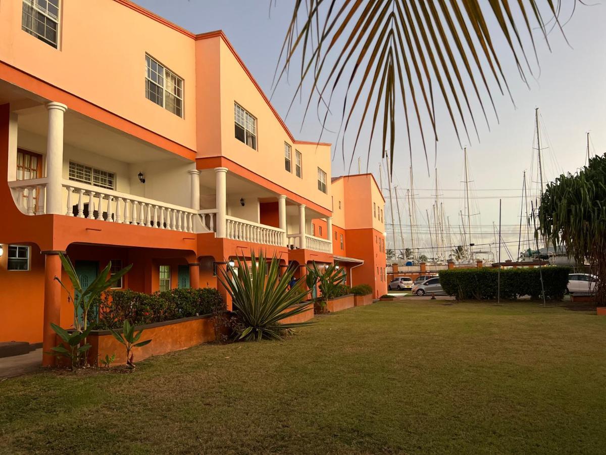 Cool Premier Apts. - Airport/Sgu Blow Hole Exterior foto